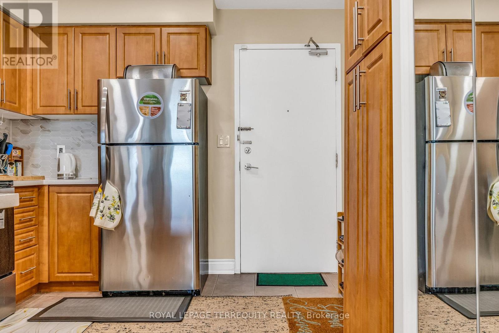 1014 - 2464 Weston Road, Toronto, Ontario M9N 0A2 - Photo 8 - W13464830