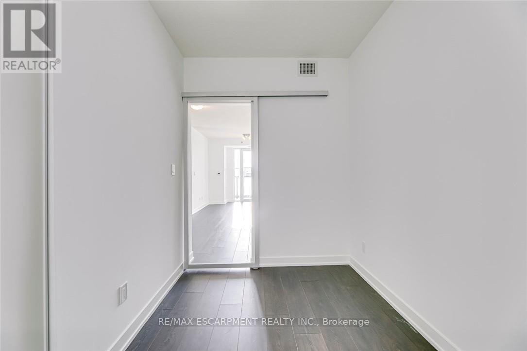 A305 - 3210 Dakota Common, Burlington, Ontario  L7M 2A8 - Photo 19 - W13464860