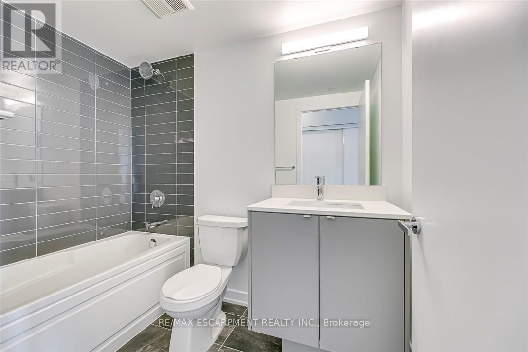 A305 - 3210 Dakota Common, Burlington, Ontario  L7M 2A8 - Photo 8 - W13464860