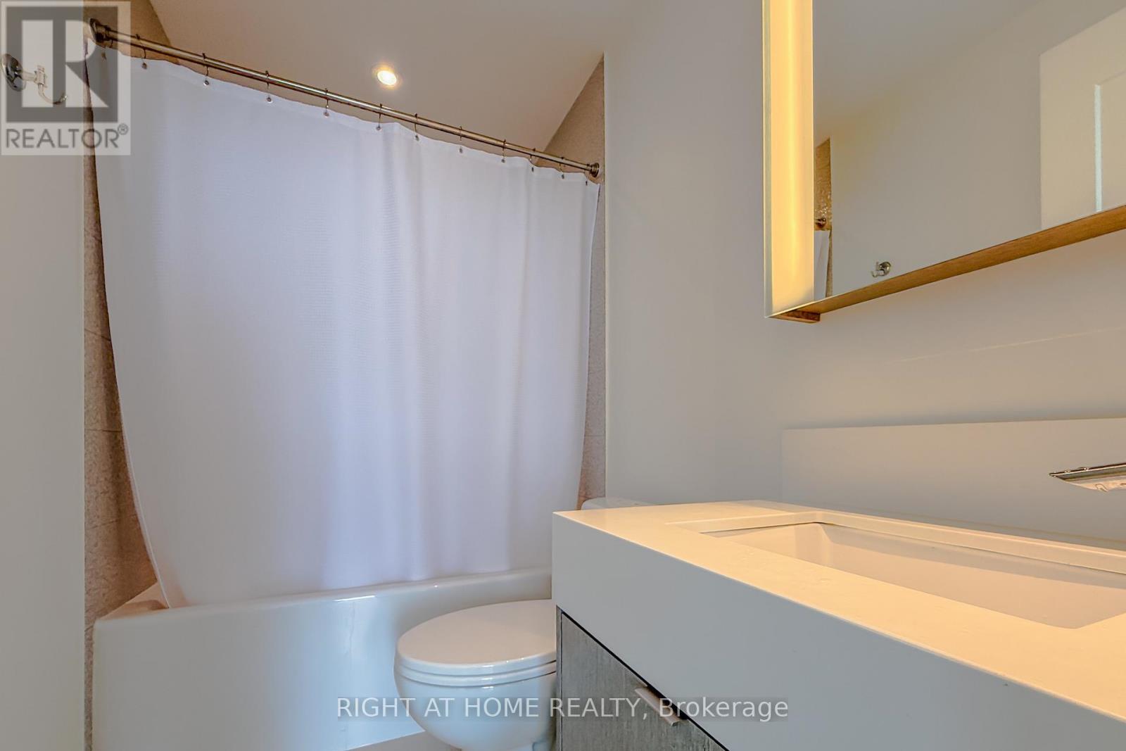 5405 - 10 York Street, Toronto, Ontario  M5J 0E1 - Photo 24 - C13443384