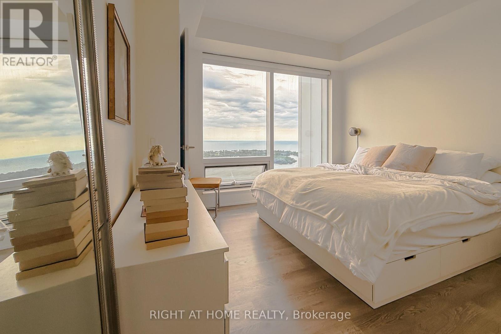5405 - 10 York Street, Toronto, Ontario  M5J 0E1 - Photo 20 - C13443384