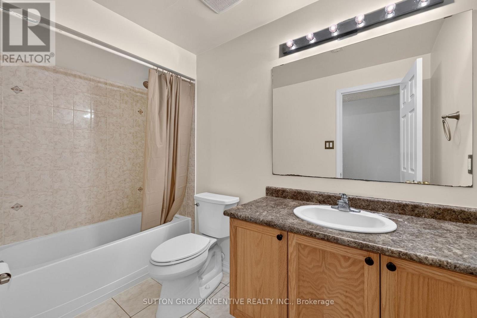 116 Sun King Crescent, Barrie, Ontario L4M 0E6 - Photo 15 - S12891994