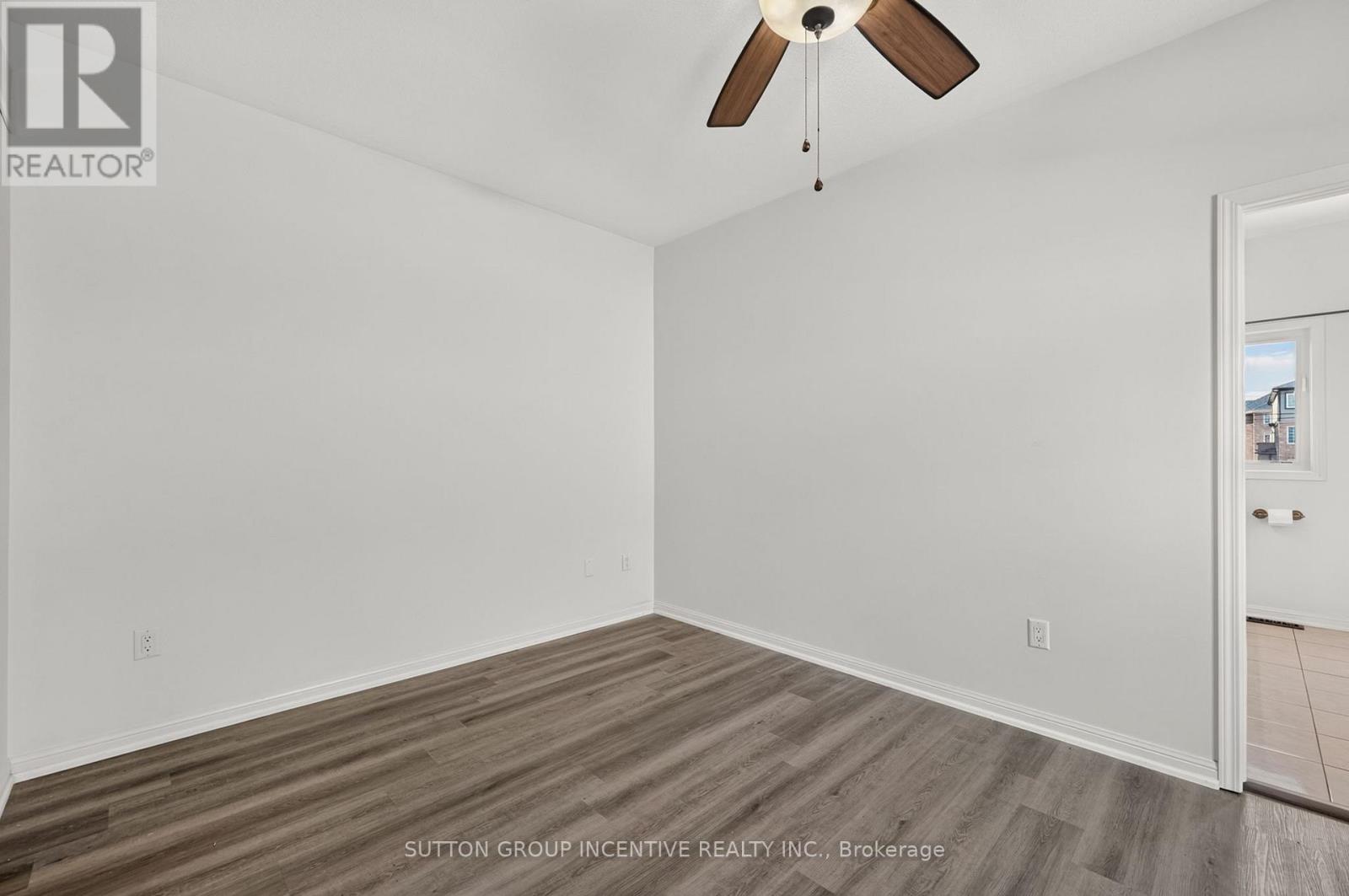 116 Sun King Crescent, Barrie, Ontario L4M 0E6 - Photo 30 - S12891994