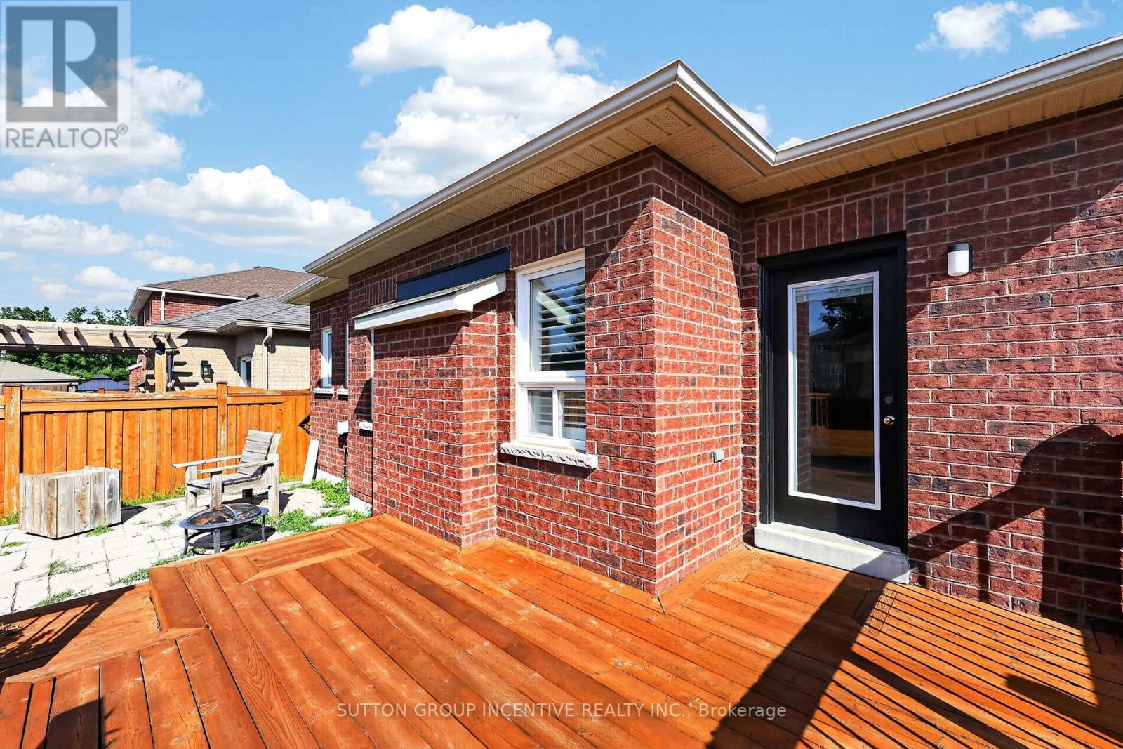 116 Sun King Crescent, Barrie, Ontario L4M 0E6 - Photo 12 - S12891994