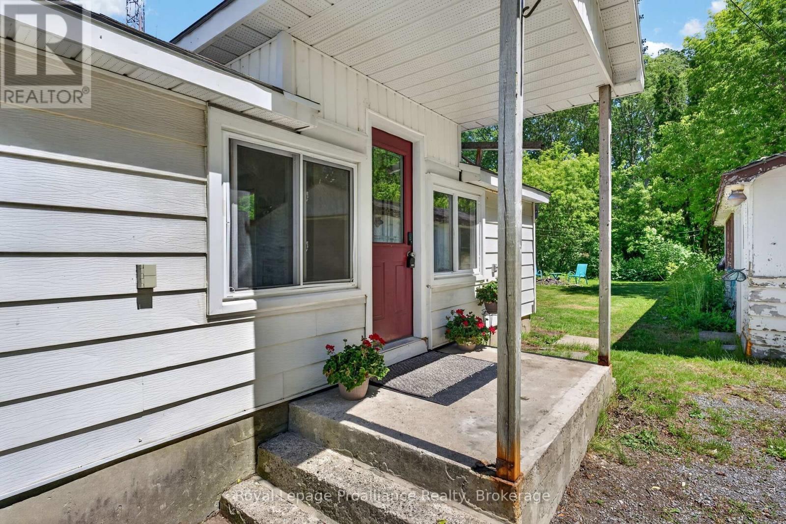 6090 Old Hwy 2 Highway, Tyendinaga, Ontario  K0K 3A0 - Photo 4 - X13463978