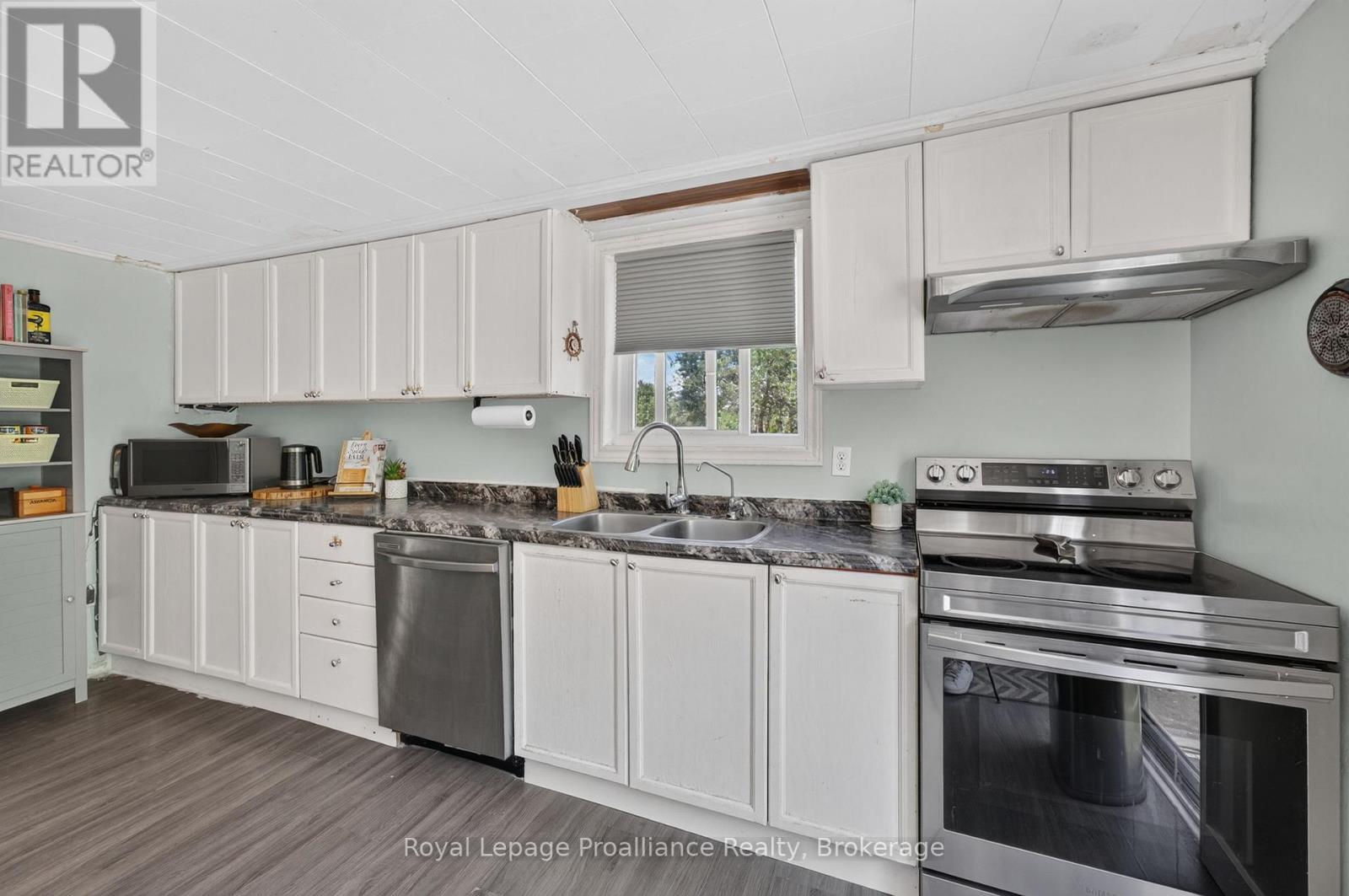 6090 Old Hwy 2 Highway, Tyendinaga, Ontario  K0K 3A0 - Photo 9 - X13463978