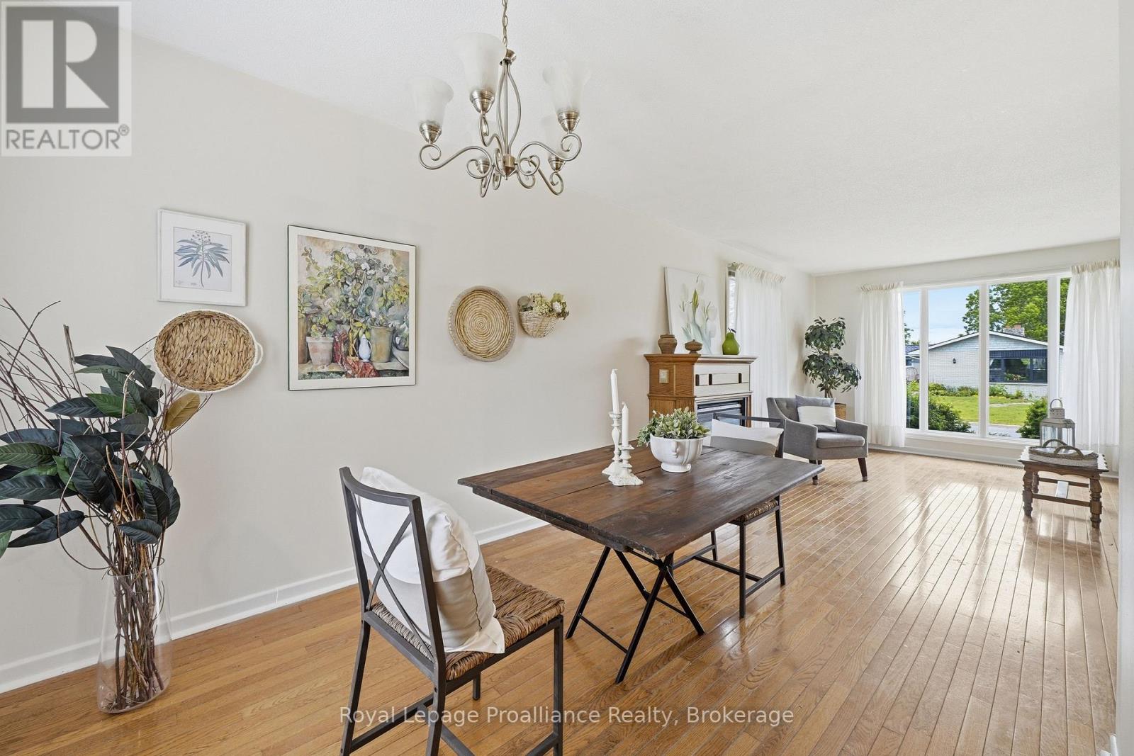 31 Downes Avenue, Prince Edward County, Ontario  K0K 2T0 - Photo 3 - X13464898