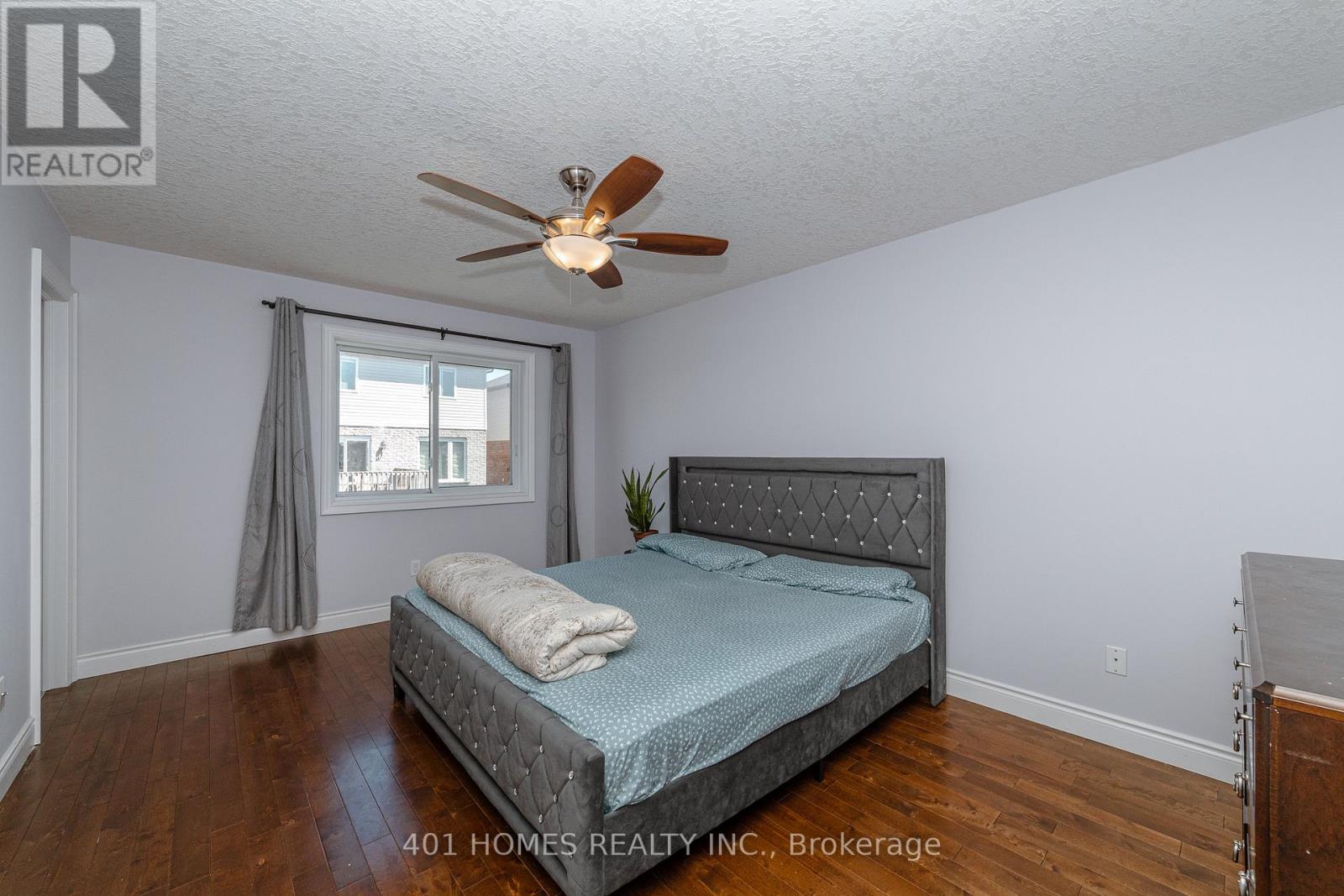 880 Frontenac Crescent, Woodstock, Ontario  N4V 0A8 - Photo 13 - X13464922