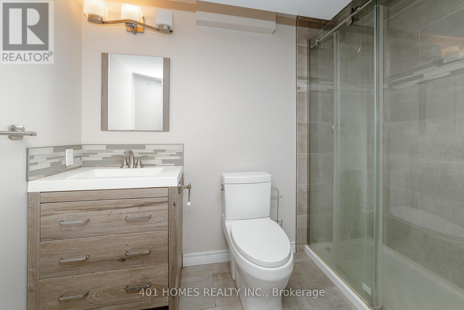 880 Frontenac Crescent, Woodstock, Ontario  N4V 0A8 - Photo 23 - X13464922