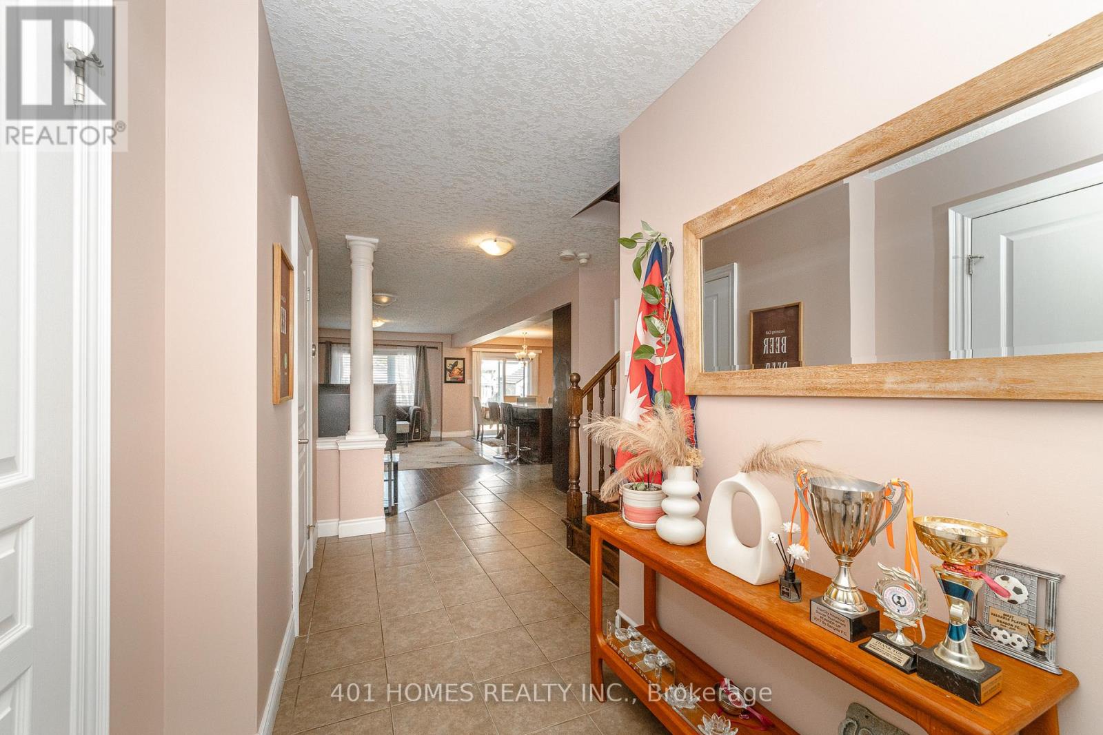880 Frontenac Crescent, Woodstock, Ontario  N4V 0A8 - Photo 4 - X13464922