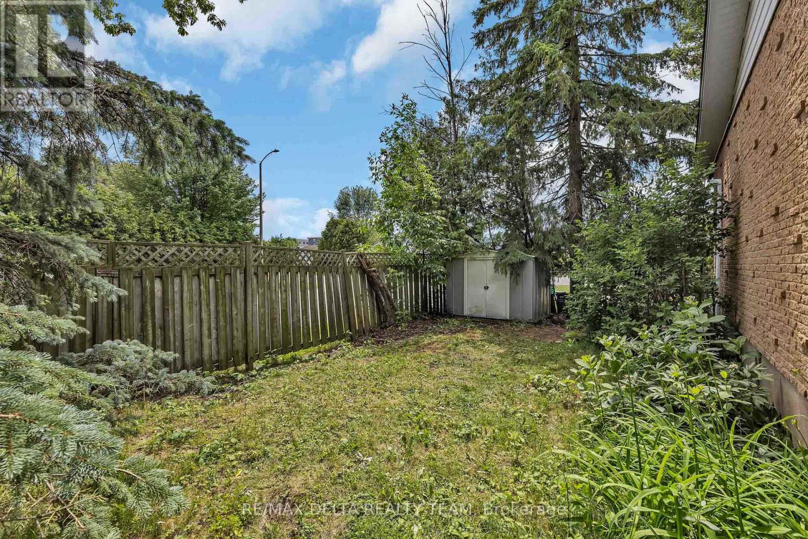 841 Balsam Drive, Ottawa, Ontario  K1E 1B8 - Photo 39 - X13464896