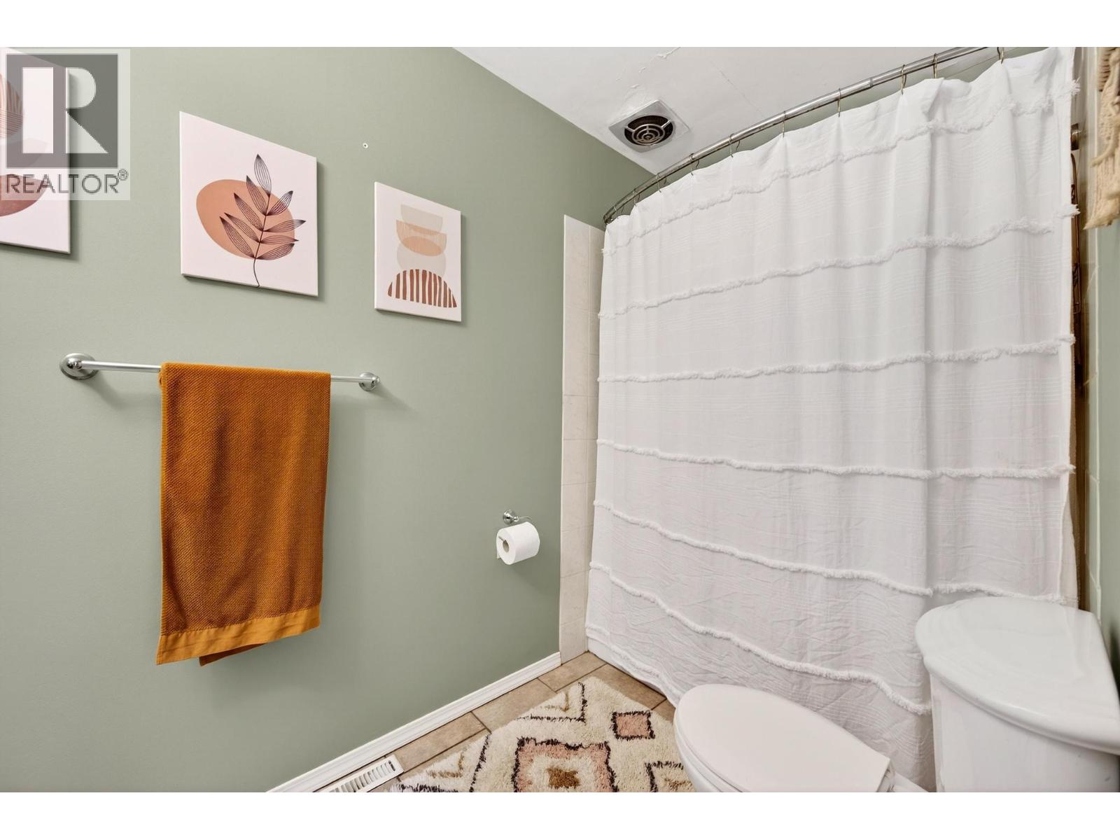 A-1215 Alexander Drive, Golden, British Columbia  V0A 1H0 - Photo 28 - 10392071
