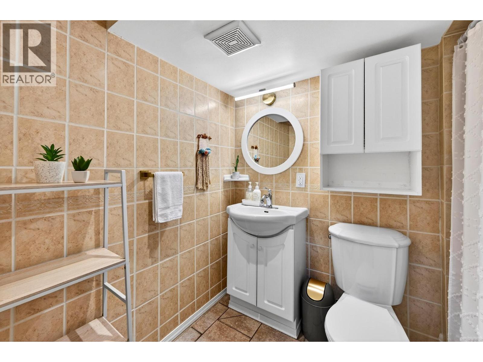 A-1215 Alexander Drive, Golden, British Columbia  V0A 1H0 - Photo 43 - 10392071