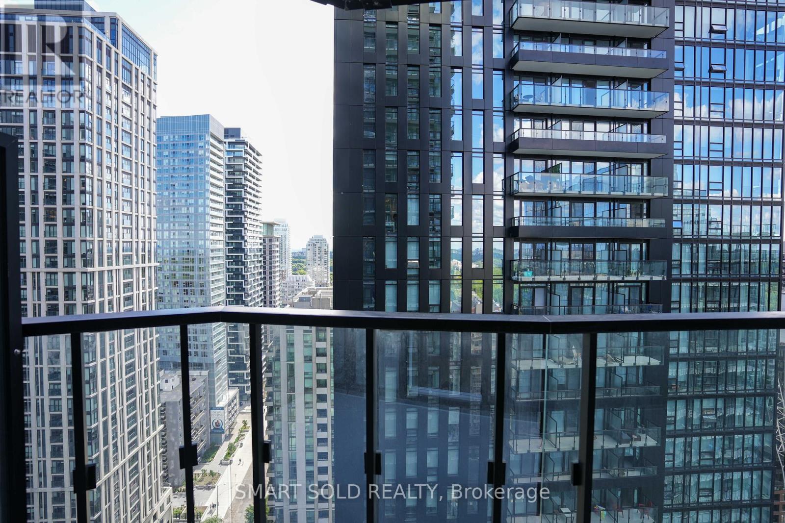 2504 - 110 BROADWAY AVENUE, Toronto, Ontario