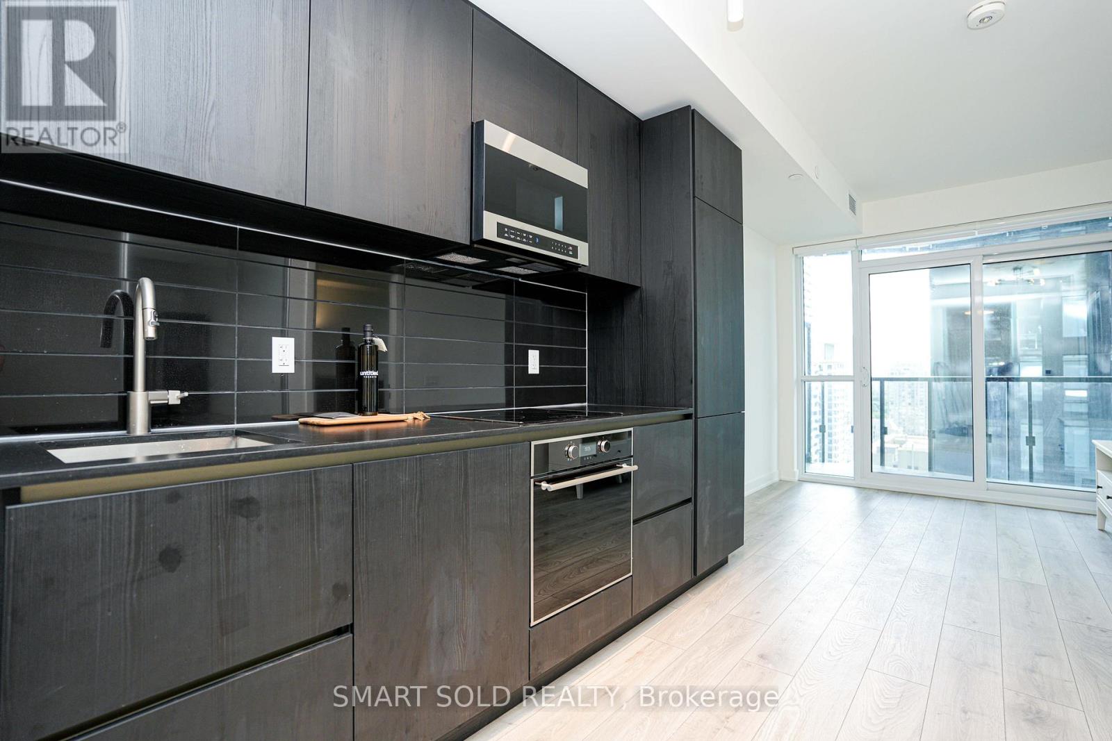 2504 - 110 Broadway Avenue, Toronto, Ontario  M4P 1V7 - Photo 4 - C13464946
