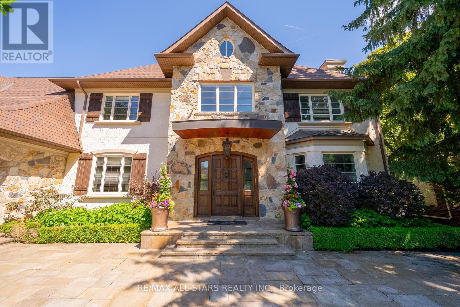 32 Wembley Avenue, Markham (Unionville), Ontario  L3R 2A9 - Photo 3 - N13464942