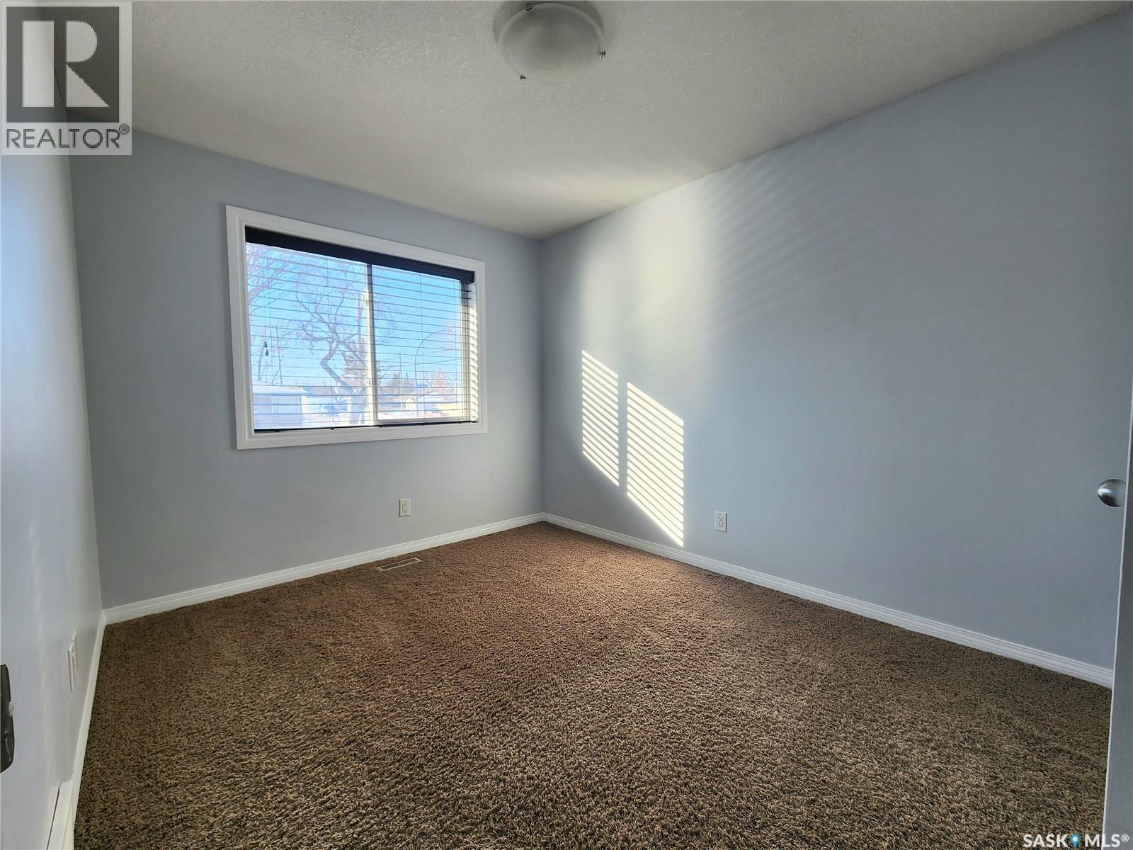 405 Lorne Street, Regina, Saskatchewan  S4R 2J5 - Photo 10 - SK039461