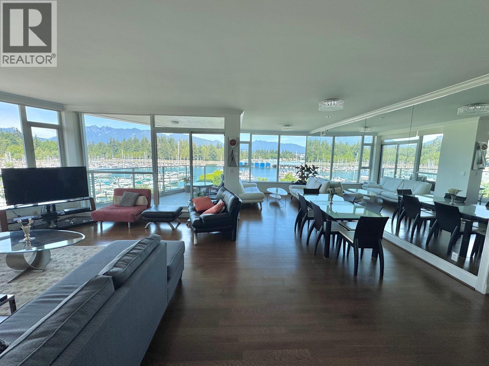 402 1777 Bayshore Drive, Vancouver, British Columbia  V6G 3H2 - Photo 4 - R3137505