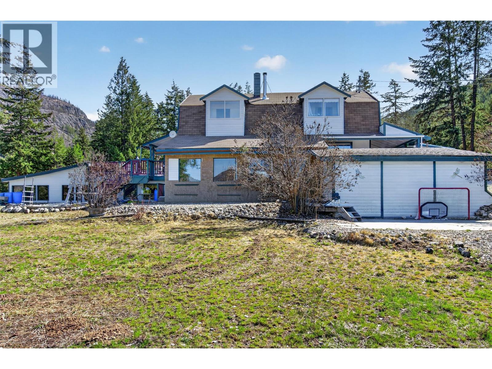 561 Grand Oro Road, Kaleden, British Columbia  V0H 1K0 - Photo 68 - 10382122