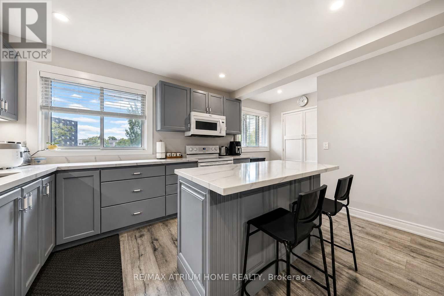 48 - 2145 Sherobee Road, Mississauga, Ontario  L5A 3G8 - Photo 24 - W13464872