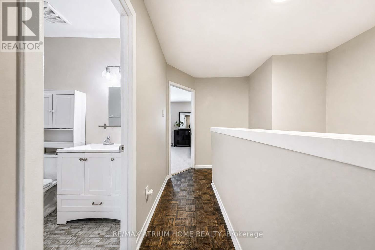 48 - 2145 Sherobee Road, Mississauga, Ontario  L5A 3G8 - Photo 33 - W13464872