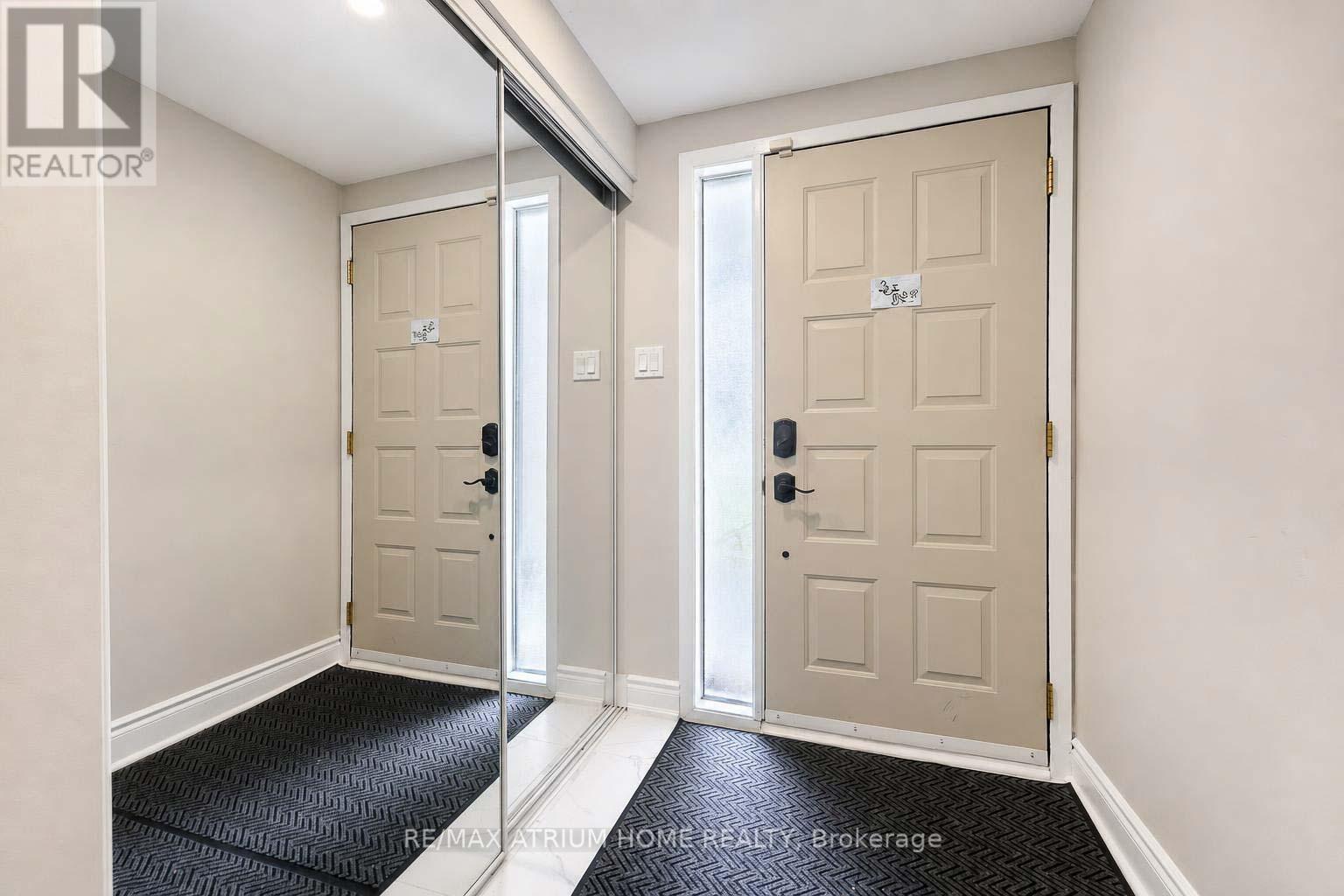 48 - 2145 Sherobee Road, Mississauga, Ontario  L5A 3G8 - Photo 6 - W13464872