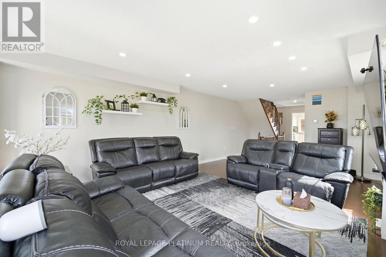 37 Padbury Trail, Brampton, Ontario  L7A 4V2 - Photo 22 - W13464924