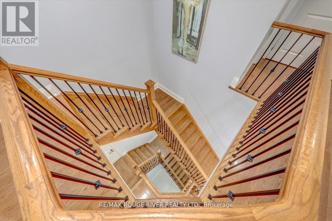 21 Rolling Rock Way, Brampton, Ontario  L6Y 6H3 - Photo 22 - W13464932
