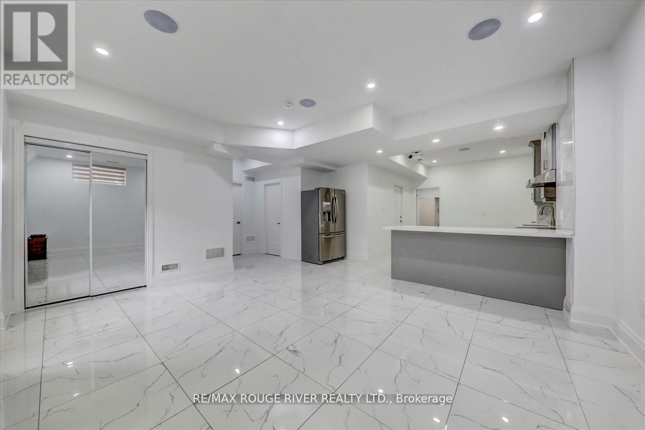 21 Rolling Rock Way, Brampton, Ontario  L6Y 6H3 - Photo 38 - W13464932