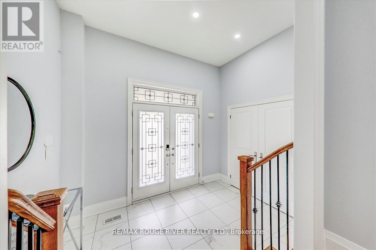 21 Rolling Rock Way, Brampton, Ontario  L6Y 6H3 - Photo 8 - W13464932