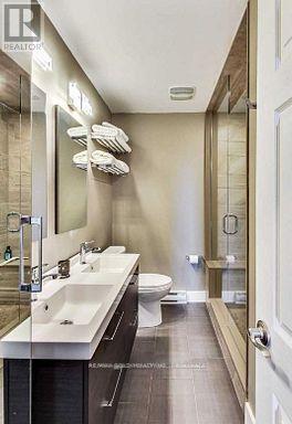 237 Weighton (Upper) Drive, Oakville, Ontario  L6K 2P9 - Photo 17 - W13464938