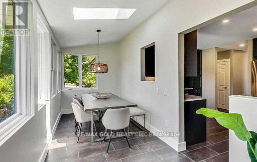 237 Weighton (Upper) Drive, Oakville, Ontario  L6K 2P9 - Photo 9 - W13464938