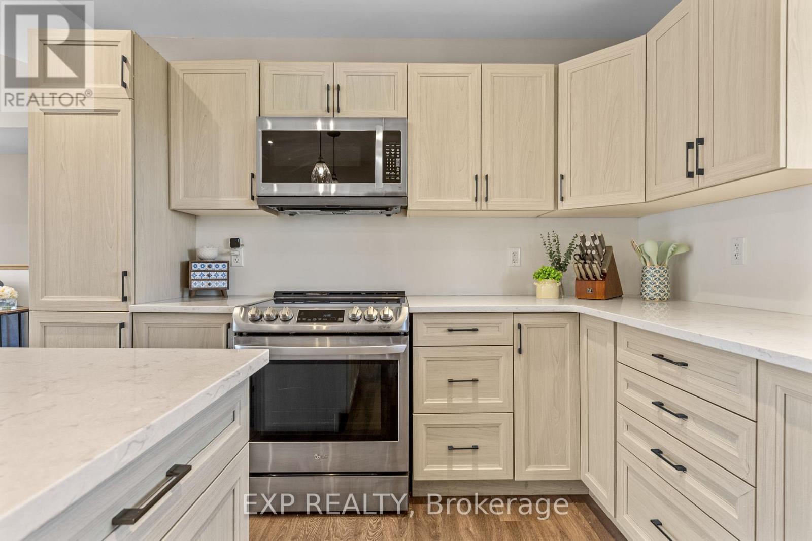 4153 Roger Stevens Drive, Montague, Ontario  K7A 4S6 - Photo 14 - X13462772