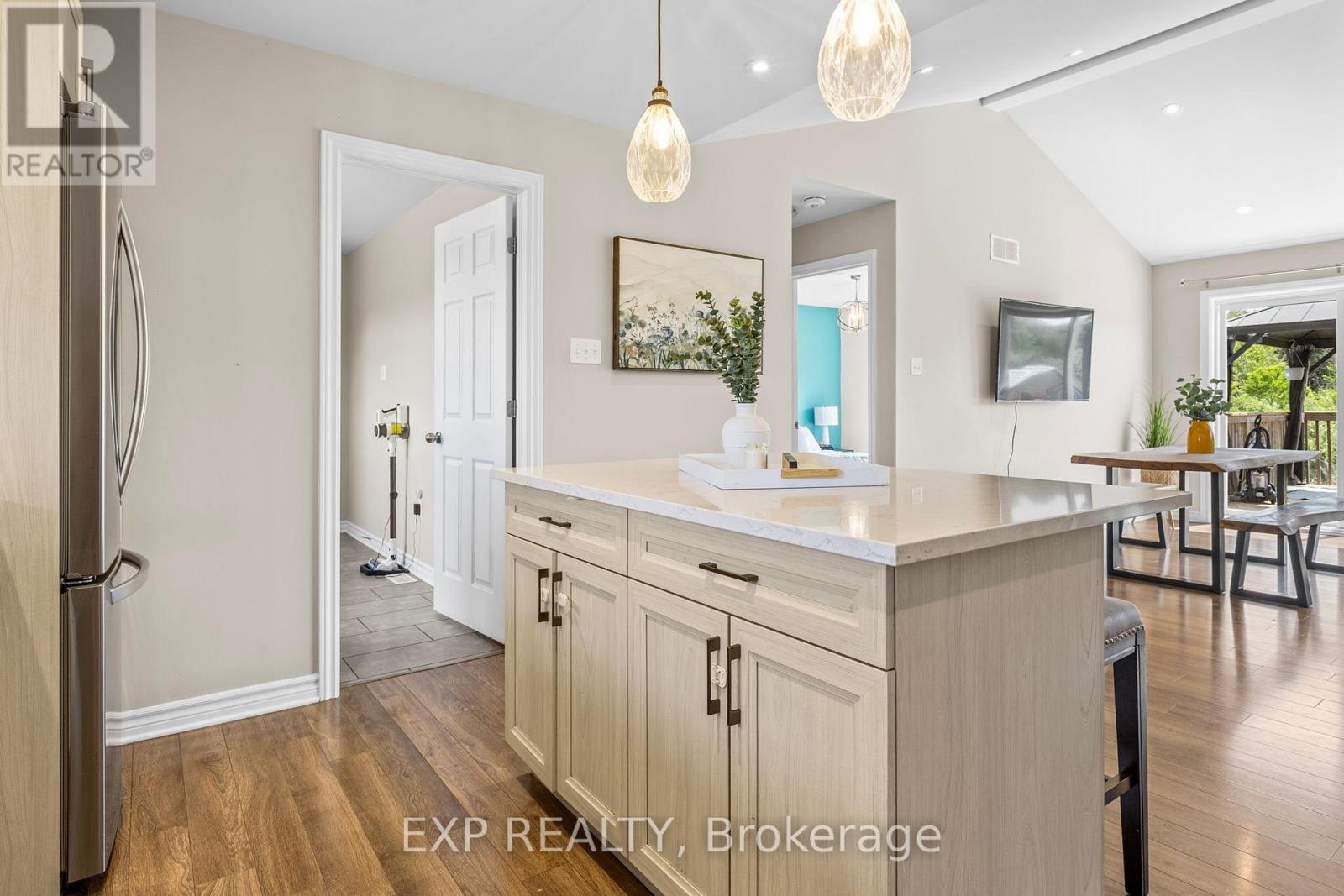 4153 Roger Stevens Drive, Montague, Ontario  K7A 4S6 - Photo 11 - X13462772