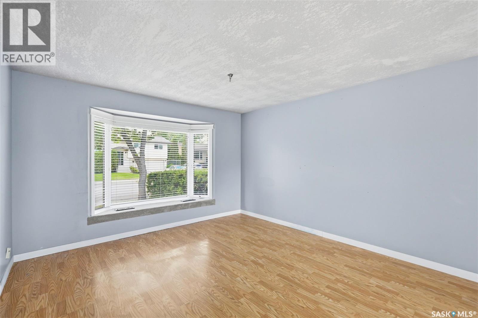 483 Wakabayashi Crescent, Saskatoon, Saskatchewan  S7K 7M6 - Photo 5 - SK039880