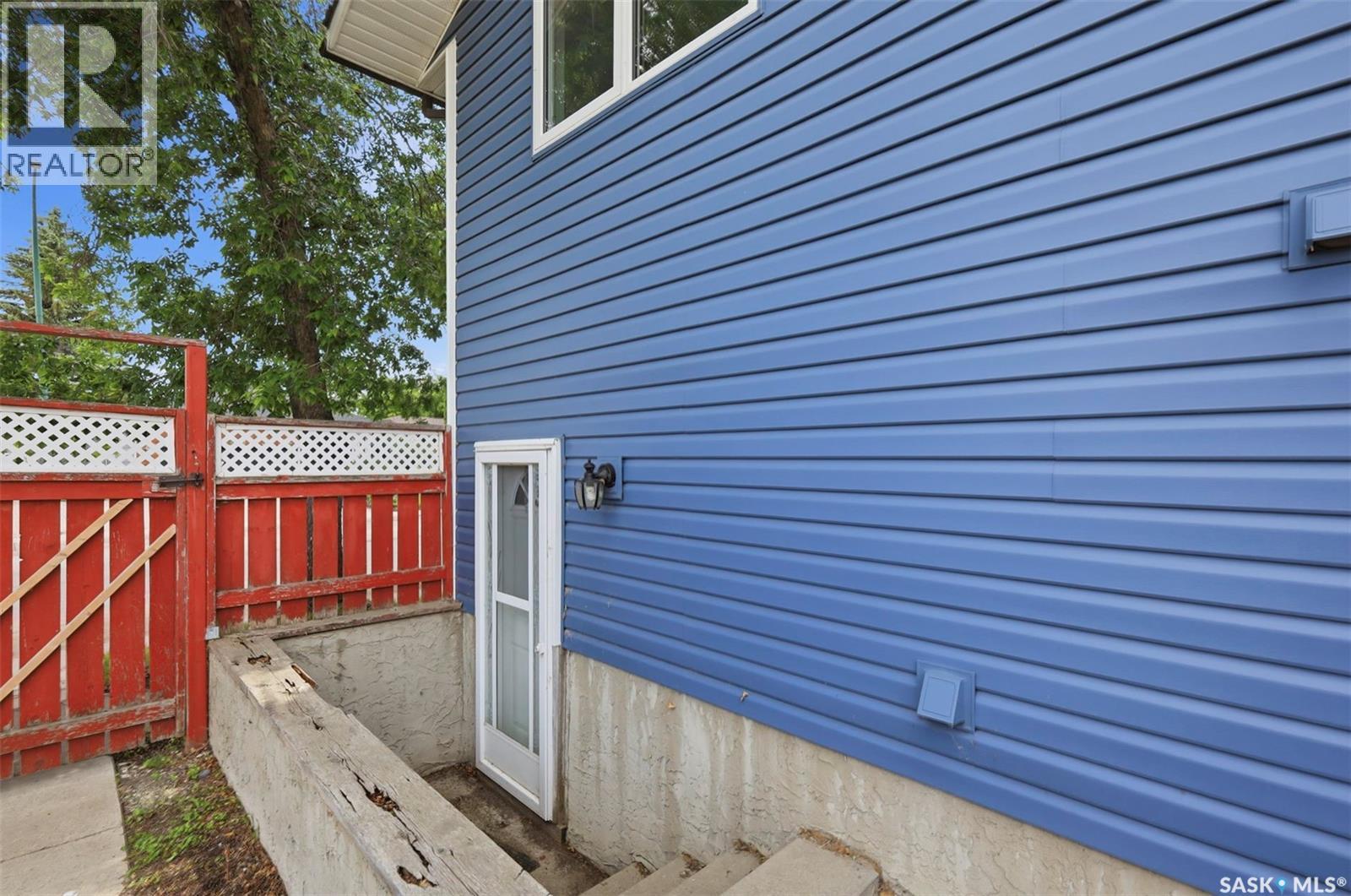 483 Wakabayashi Crescent, Saskatoon, Saskatchewan  S7K 7M6 - Photo 32 - SK039880