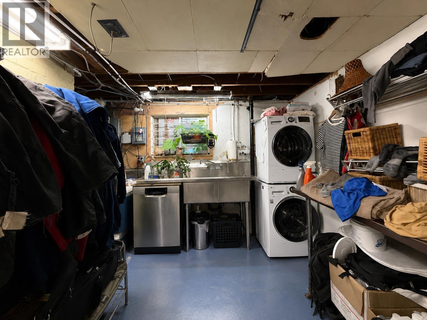2531 Graveley Street, Vancouver, British Columbia  V5K 3J5 - Photo 6 - R3137606