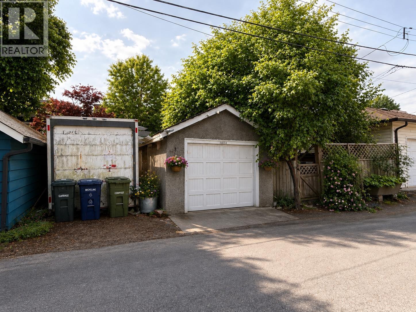 2531 Graveley Street, Vancouver, British Columbia  V5K 3J5 - Photo 17 - R3137606