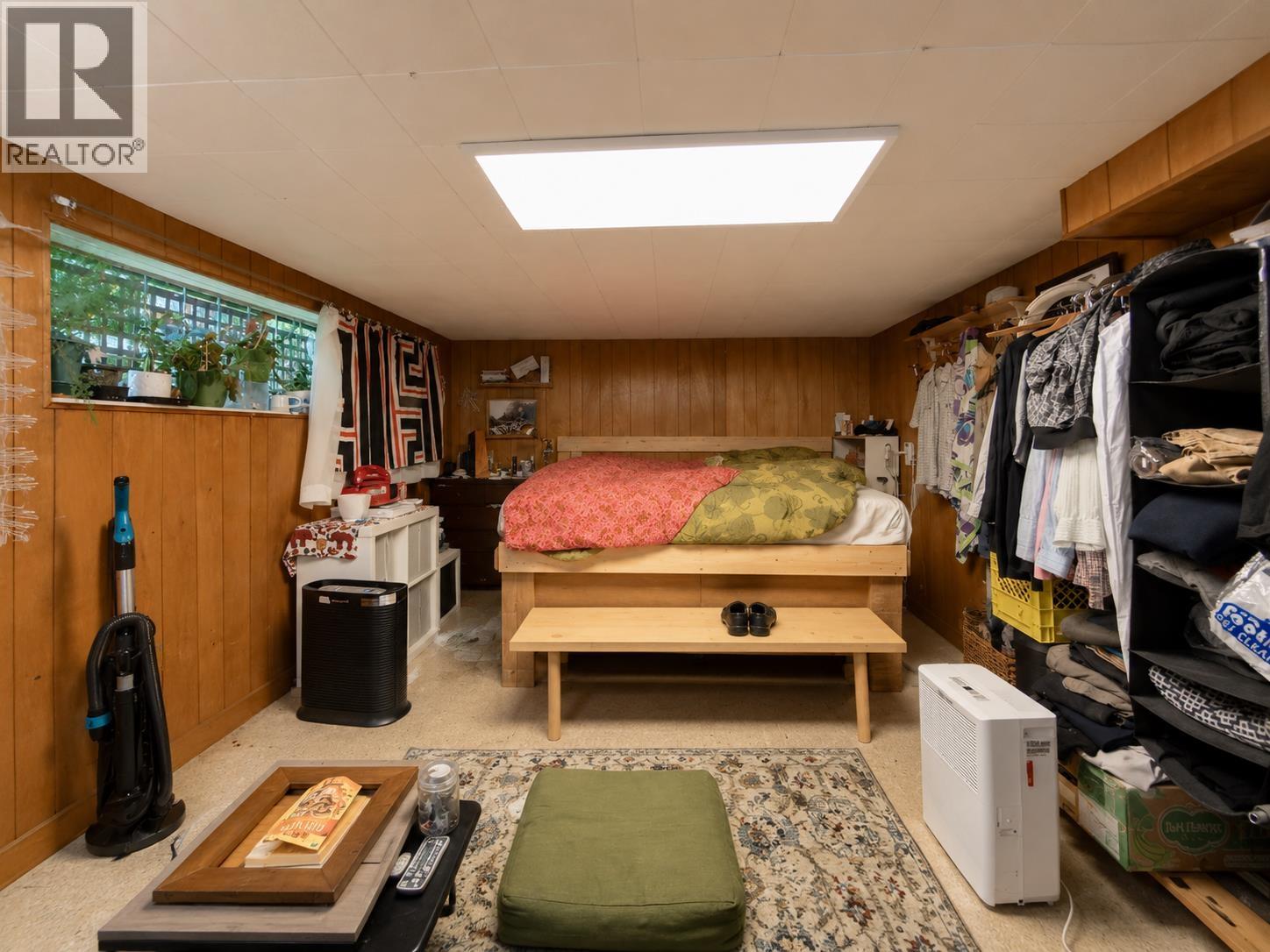 2531 Graveley Street, Vancouver, British Columbia  V5K 3J5 - Photo 3 - R3137606