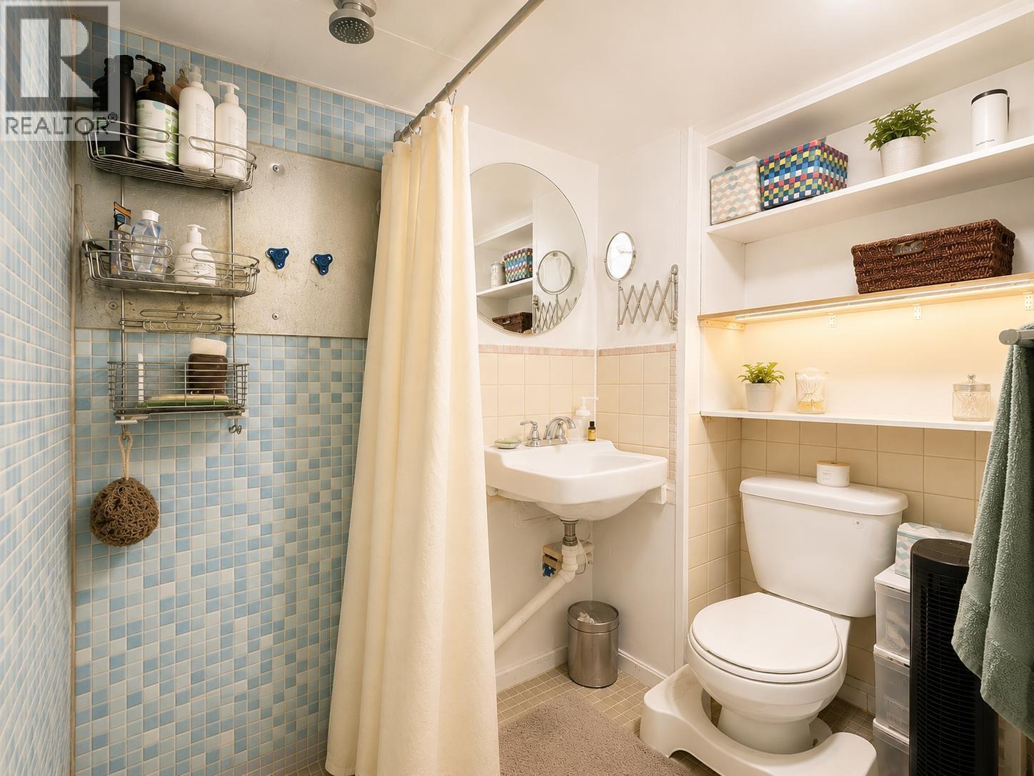 2531 Graveley Street, Vancouver, British Columbia  V5K 3J5 - Photo 7 - R3137606