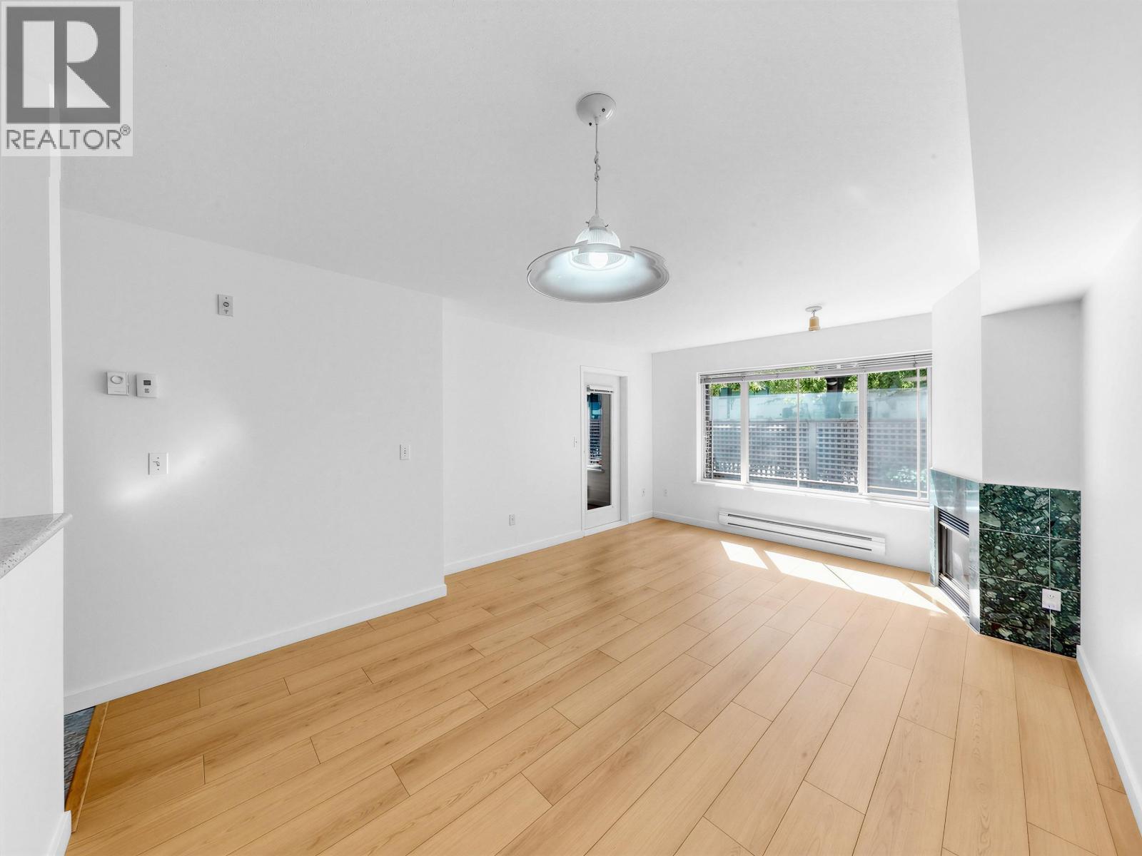 109 1145 Heffley Crescent, Coquitlam, British Columbia  V3B 7Z3 - Photo 2 - R3137738