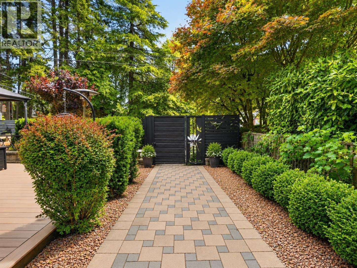 514 W 28th Street, North Vancouver, British Columbia  V7N 2J5 - Photo 35 - R3137752