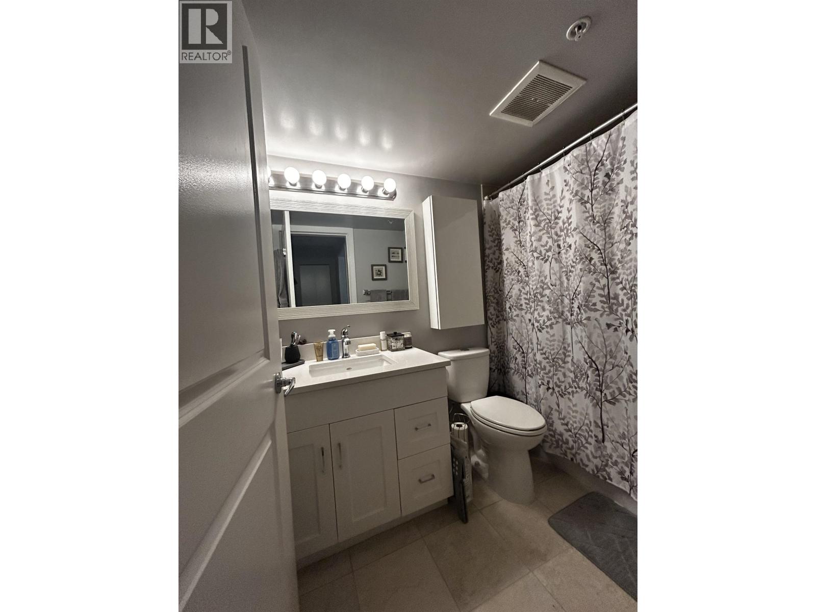 209 19677 Meadow Gardens Way, Pitt Meadows, British Columbia  V3Y 1Z2 - Photo 13 - R3137740