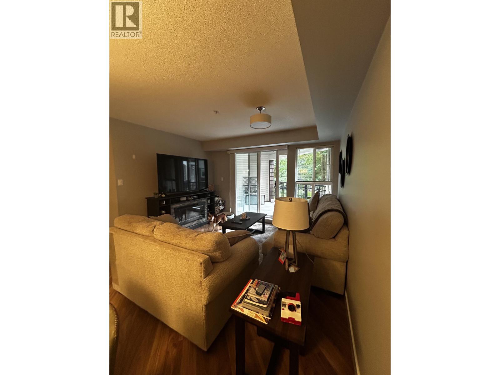 209 19677 Meadow Gardens Way, Pitt Meadows, British Columbia  V3Y 1Z2 - Photo 3 - R3137740