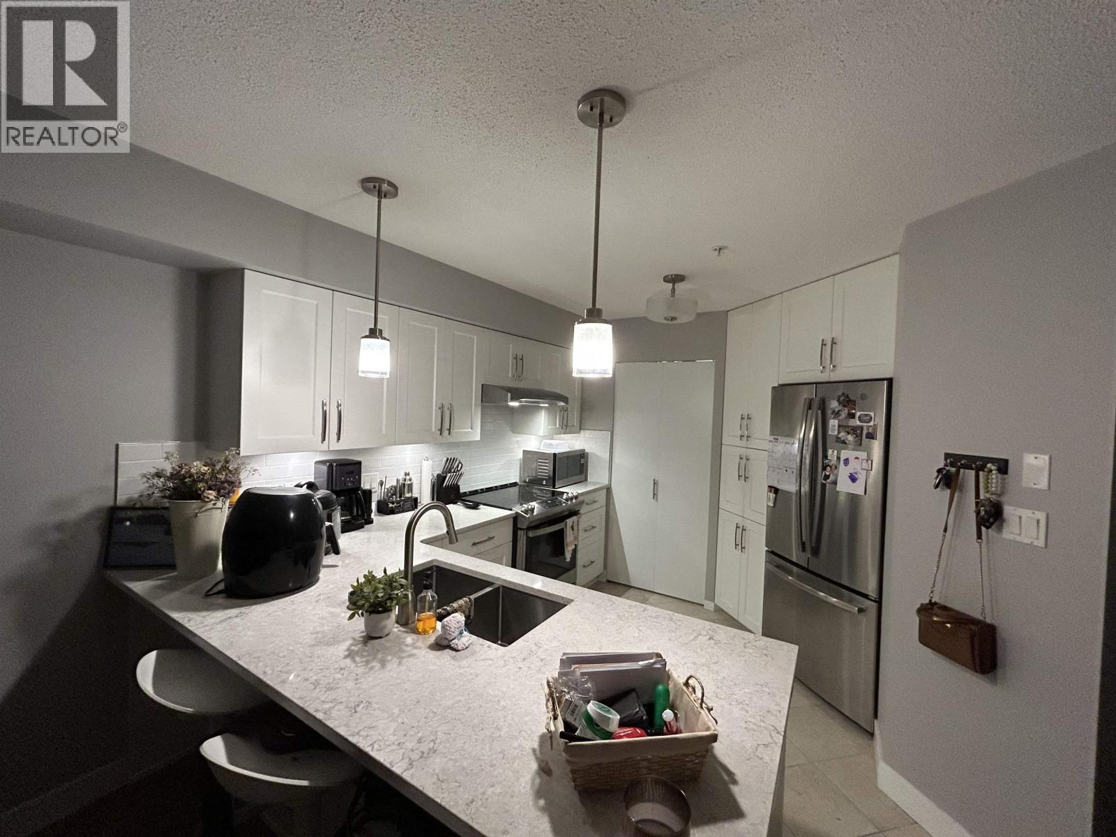 209 19677 Meadow Gardens Way, Pitt Meadows, British Columbia  V3Y 1Z2 - Photo 6 - R3137740