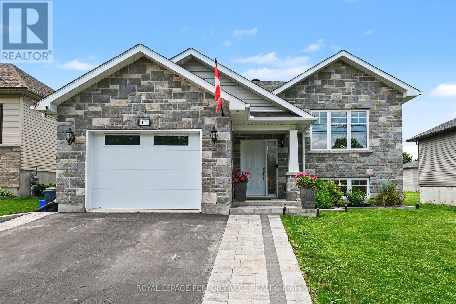 117 Leonia Street, Cornwall, Ontario K6H 5L8 - Photo 3 - X13464986