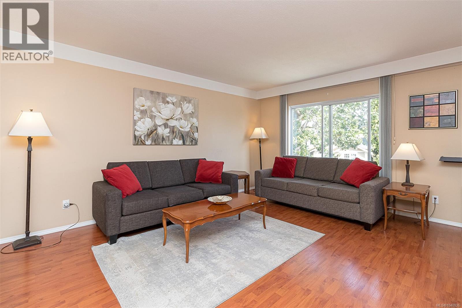 1519 Pearl St, Victoria, British Columbia  V8R 2Y8 - Photo 12 - 1040926
