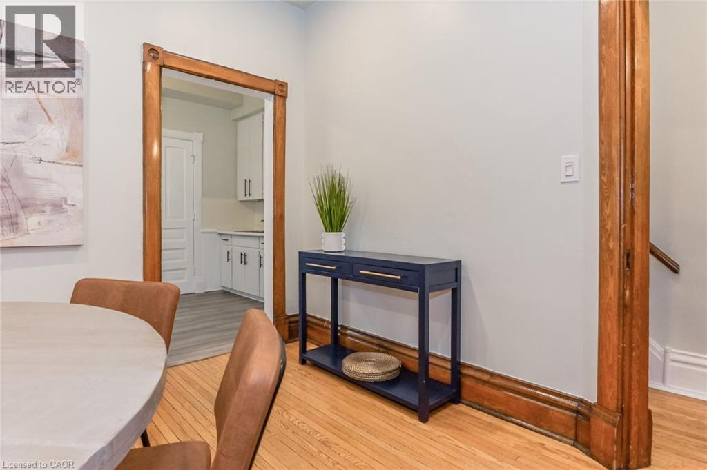 67 Ahrens Street W, Kitchener, Ontario  N2H 4B8 - Photo 16 - 40840982