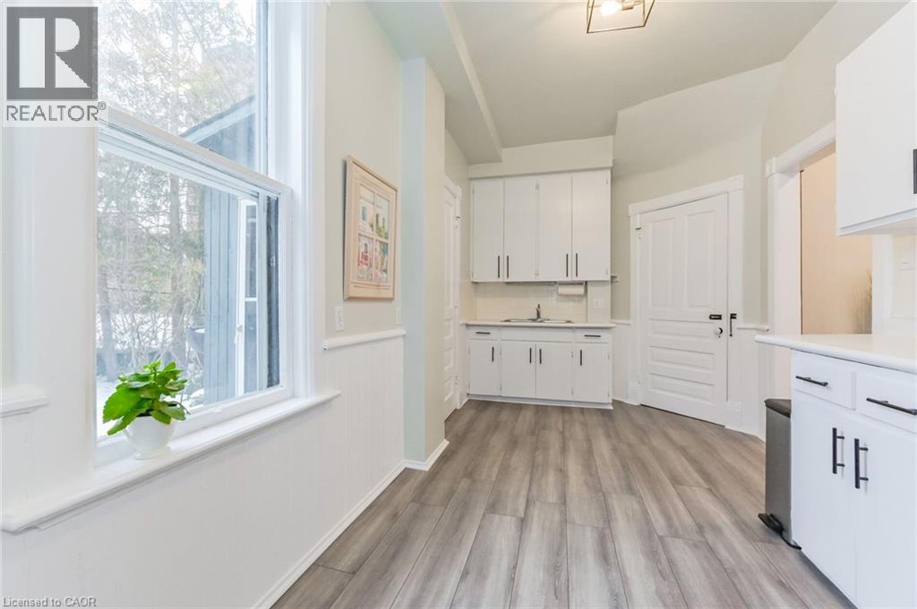 67 Ahrens Street W, Kitchener, Ontario  N2H 4B8 - Photo 20 - 40840982