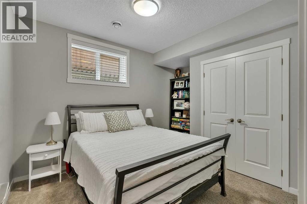 58 Valley Pointe Bay Nw, Calgary, Alberta  T3B 6B6 - Photo 36 - A2321587